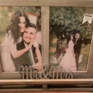 Bed Bath & Beyond Gray Mr & Mrs Photo Frame